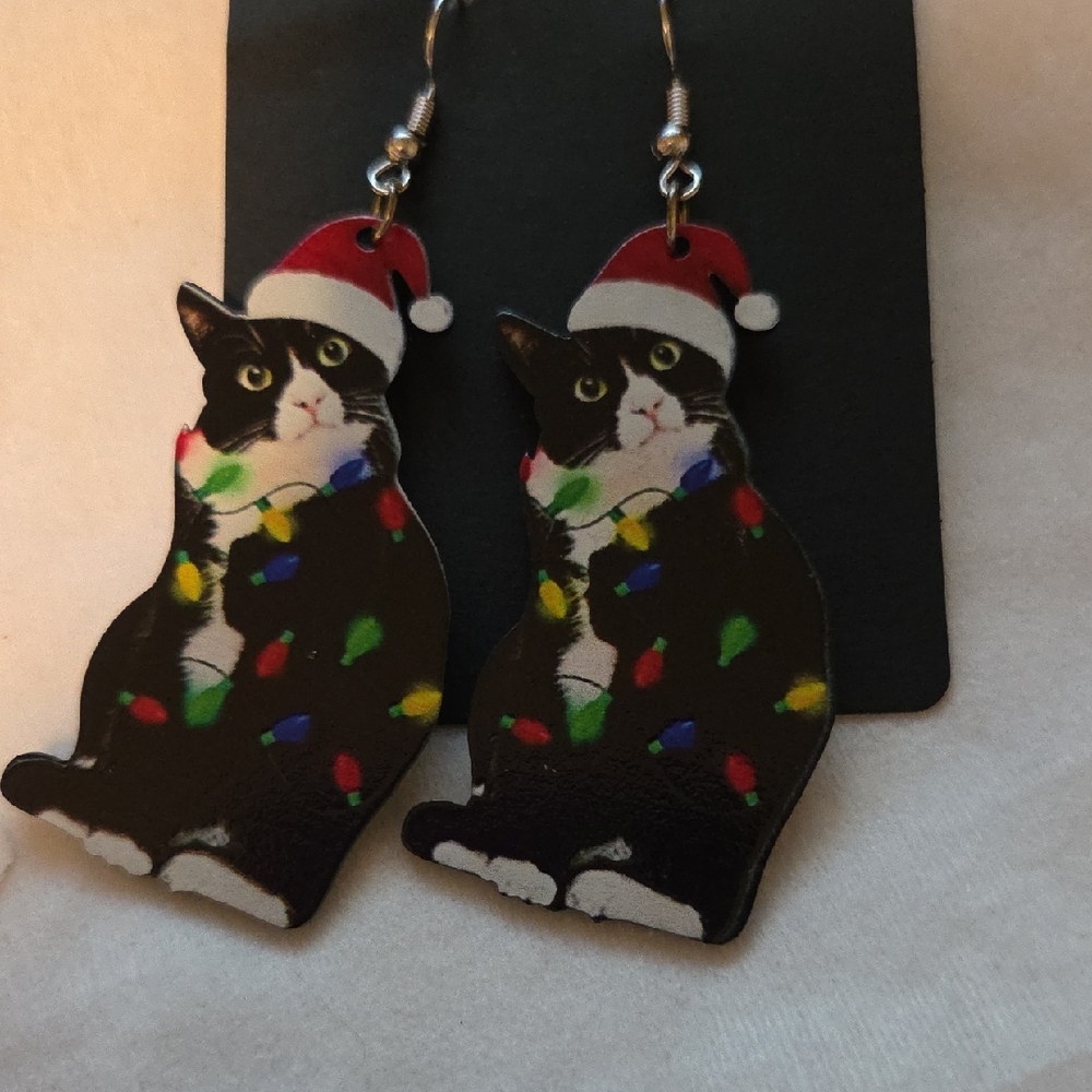 Holiday Cat Earrings with Santa Hat